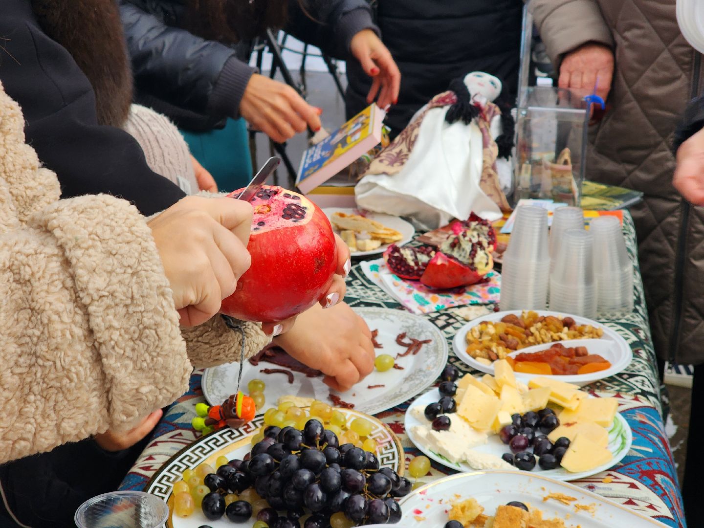 ногинск, жители, общество, праздник, еда, чай, концерт, день народного единства, парки богородского округа, вертикалки