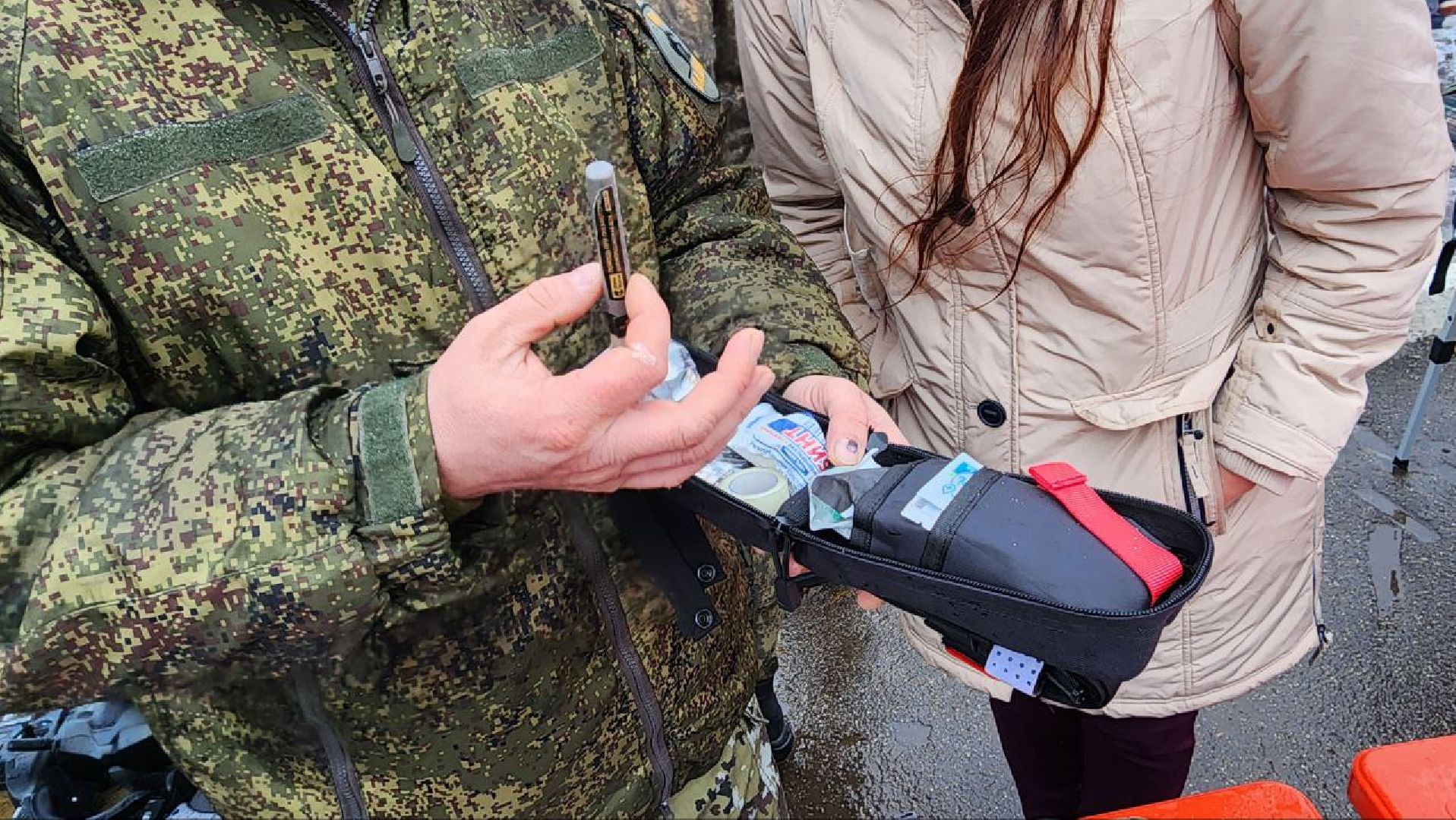 Реутов, день народного единства, Праздник, вертикалки, праздник в парке, мастер-класс, СВО, гуманитарная помощь, дроны,