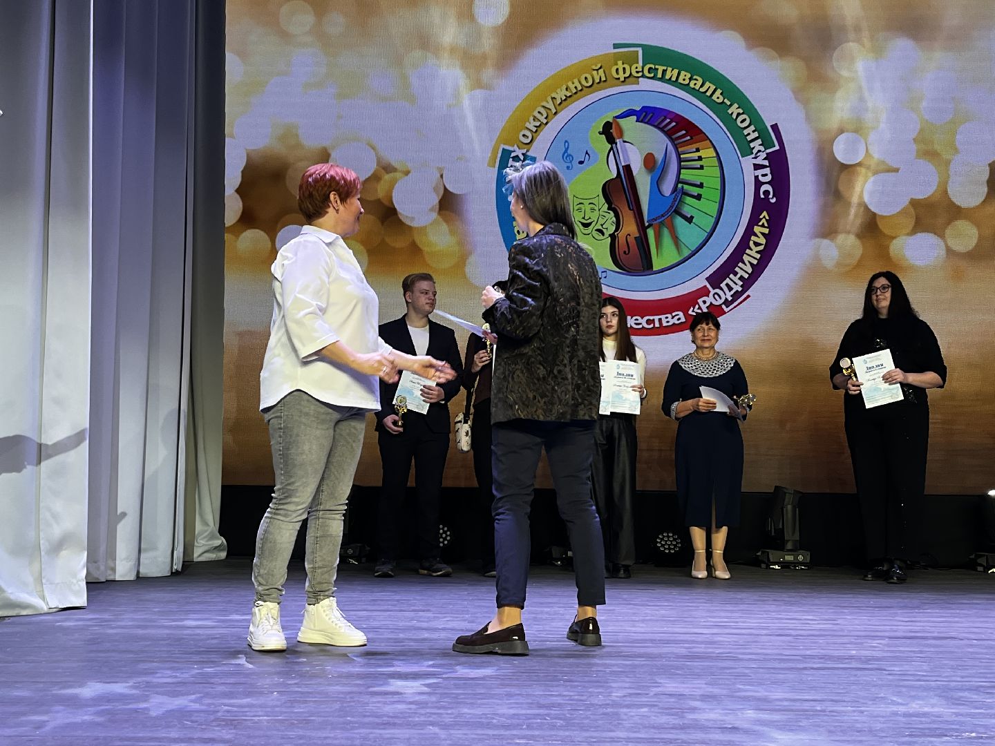 волоколамск, день народно единства, Родники, гала-концерт,