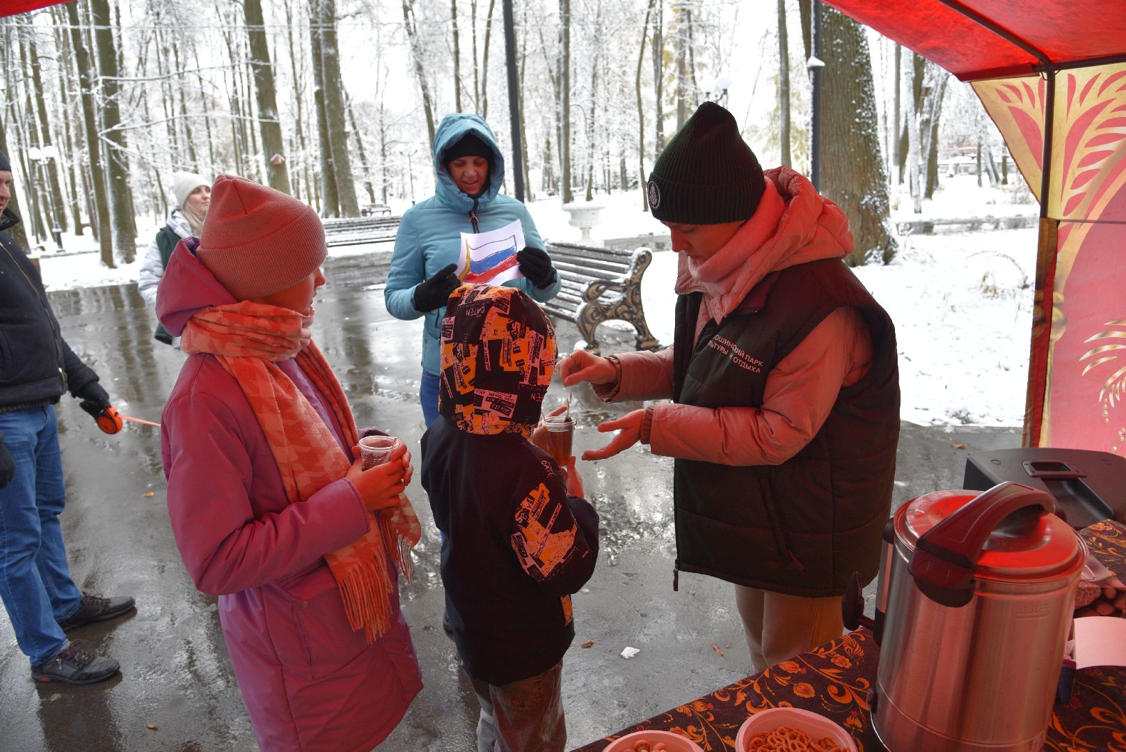 лотошино, лотошинский парк, день народного единства, праздник, парки подмосковья,