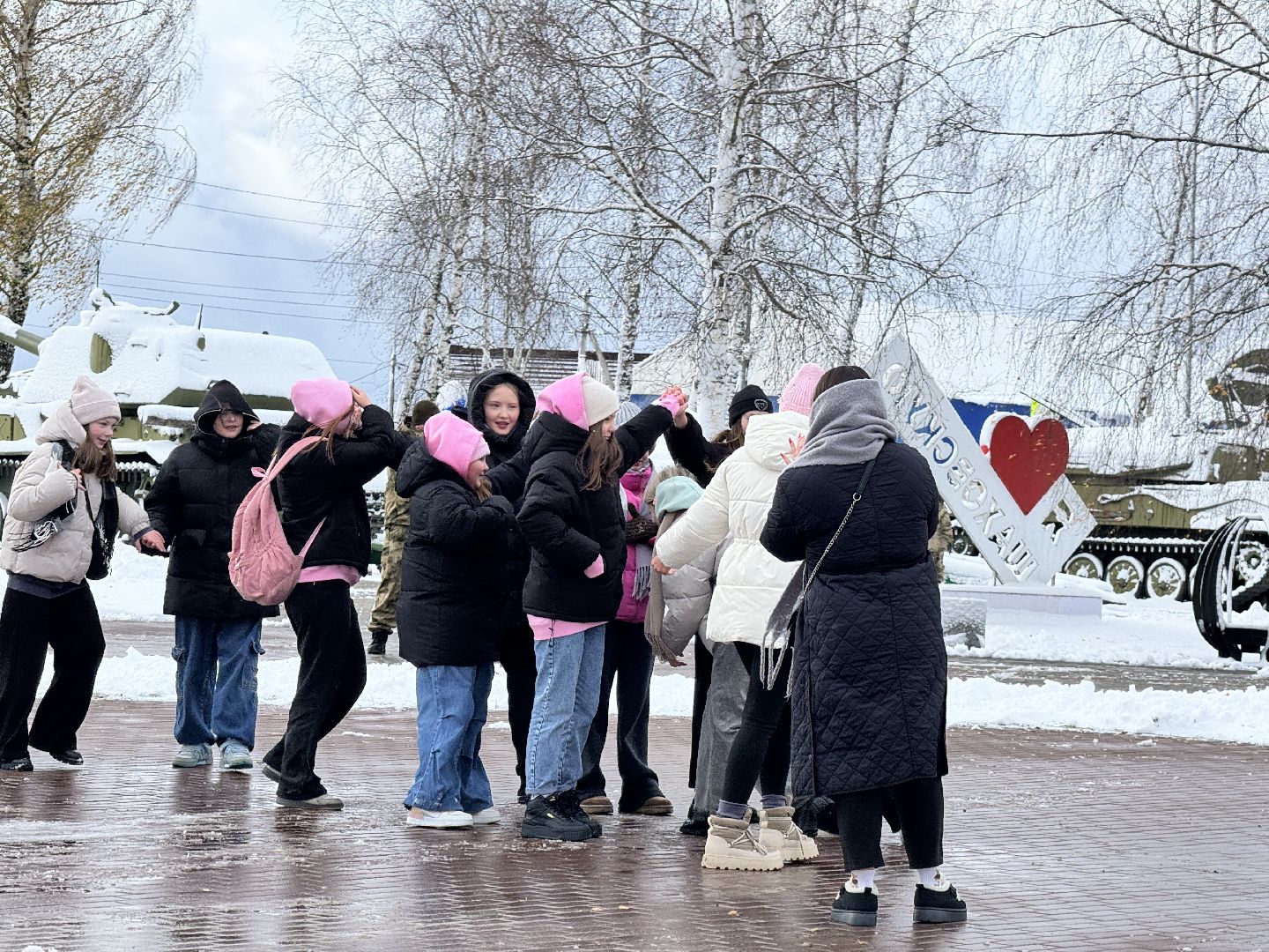 шаховская, день народного единства, праздник, гуляние в парке,