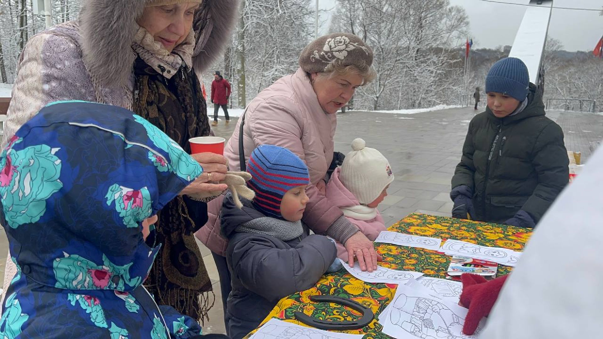Праздник, Парк, Рисование, день народного единства, вертикалка,