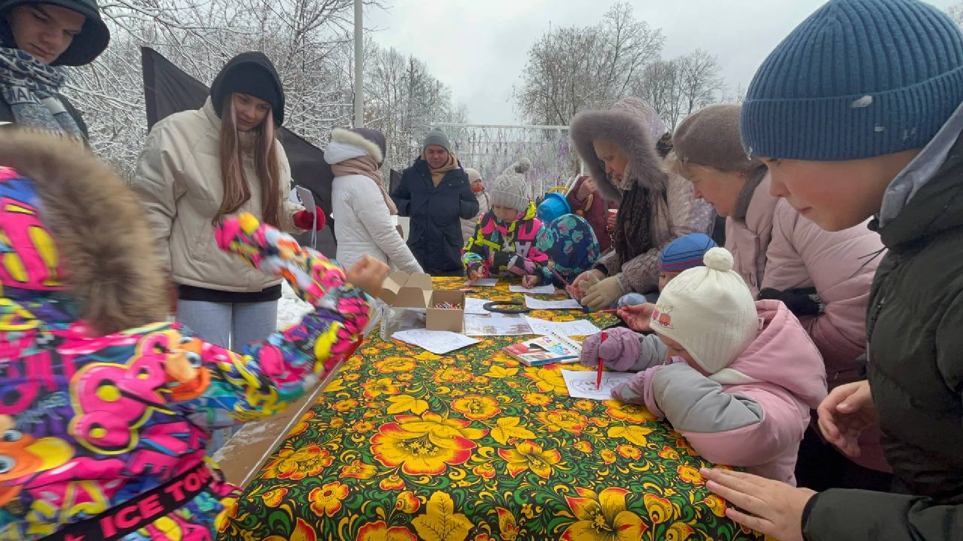 Праздник, Парк, Рисование, день народного единства, вертикалка,