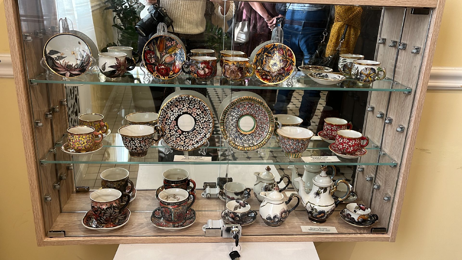 волоколамск, фарфоровая выставка, фарфор, керамика, музей семьи Великого Князя Константина Константиновича,