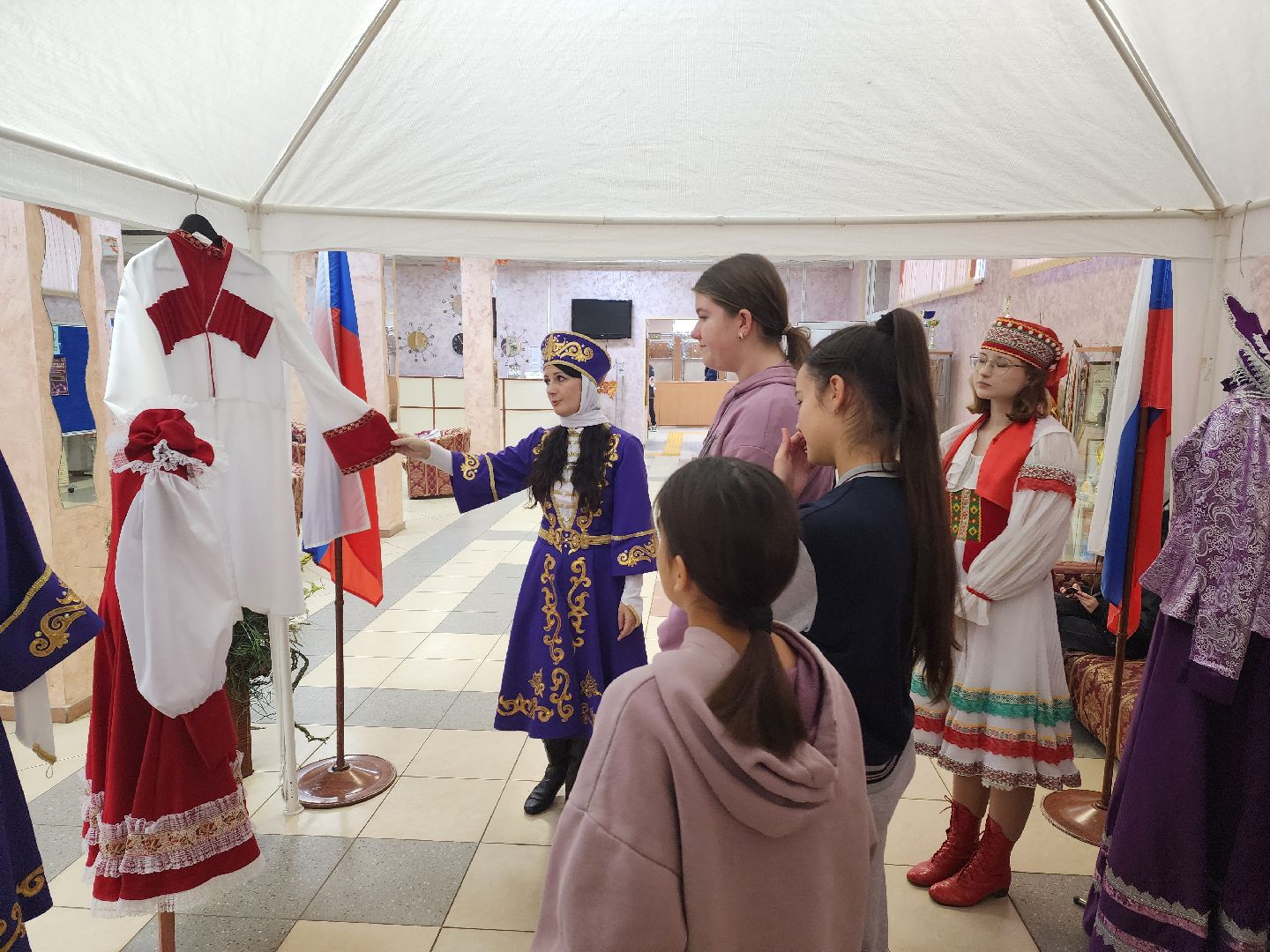 вертикалки, красноармейск, городской округ пушкинский, день народно единства, вертикалки, национальные костюмы,