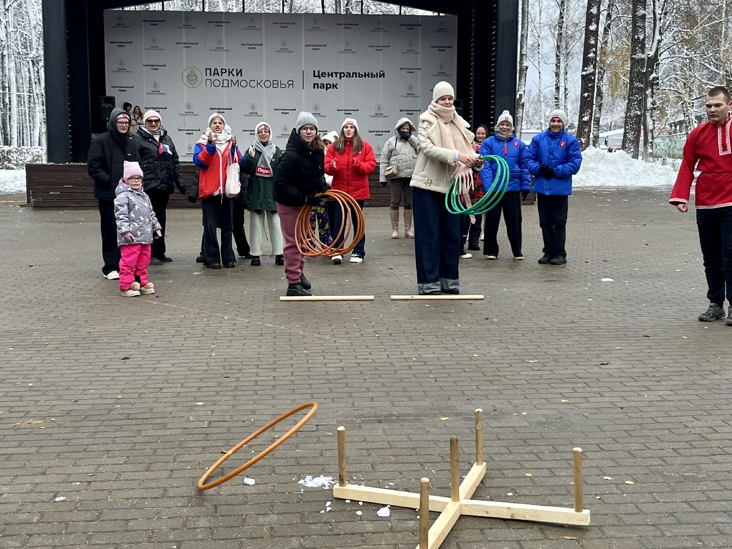 вертикалка, вертикальное видео, наро-фоминск, центральный парк наро-фоминска, день народного единства,
