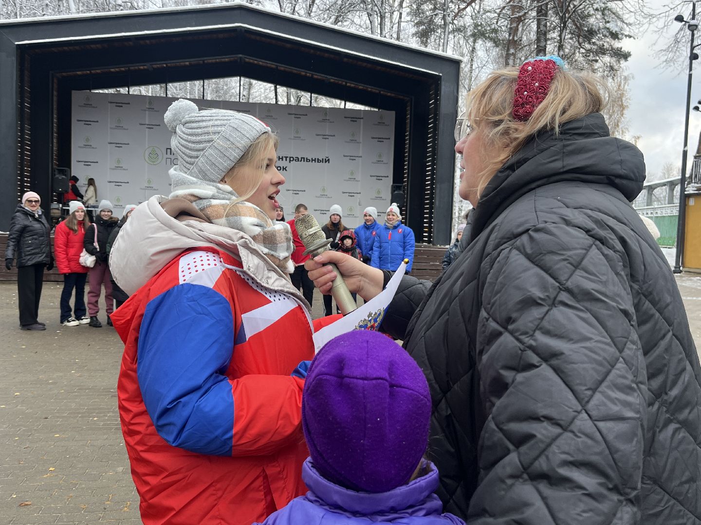 вертикалка, вертикальное видео, наро-фоминск, центральный парк наро-фоминска, день народного единства,