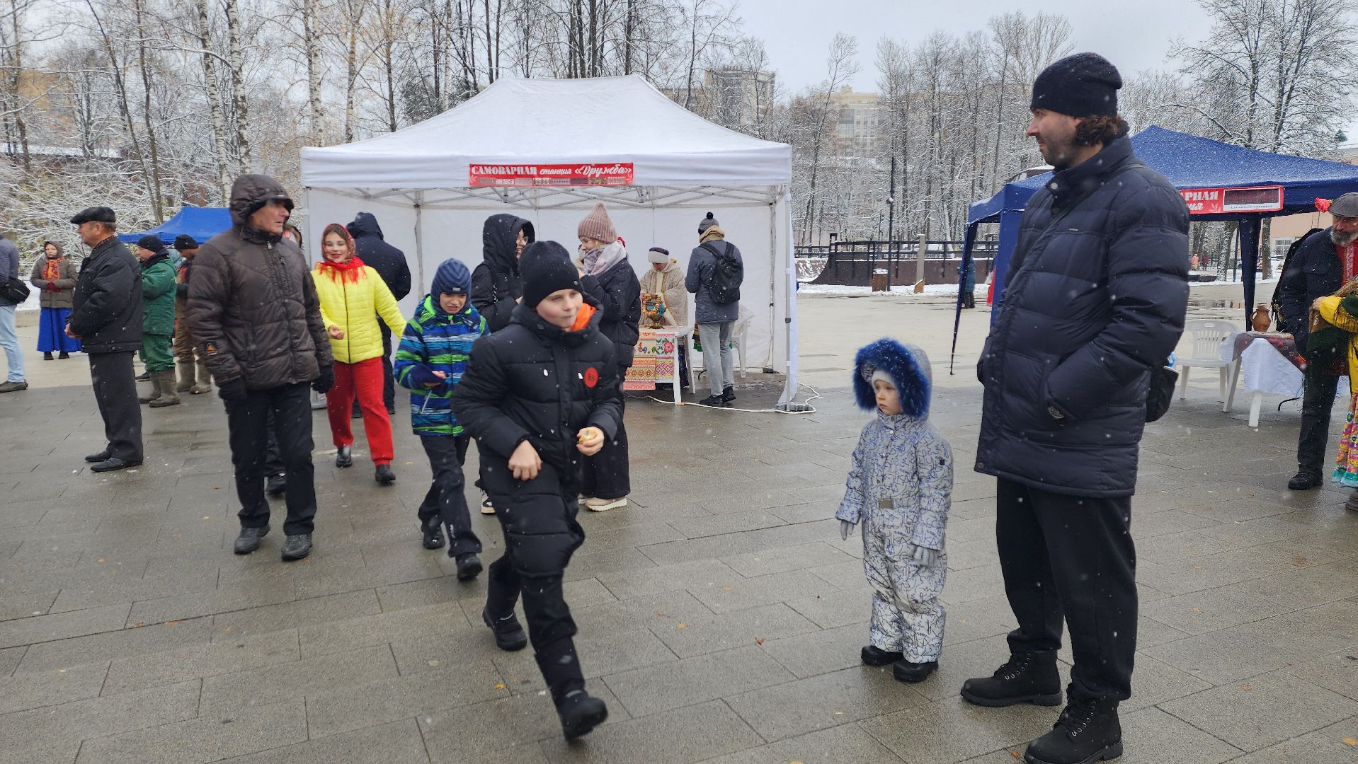 пушкино, вертикалка, чай, день народного единства, чаепитие, национальные блюда, жители, праздник,