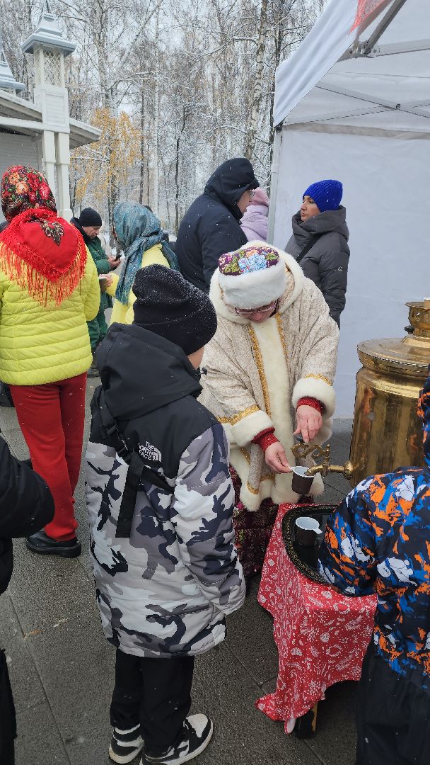 пушкино, вертикалка, чай, день народного единства, чаепитие, национальные блюда, жители, праздник,