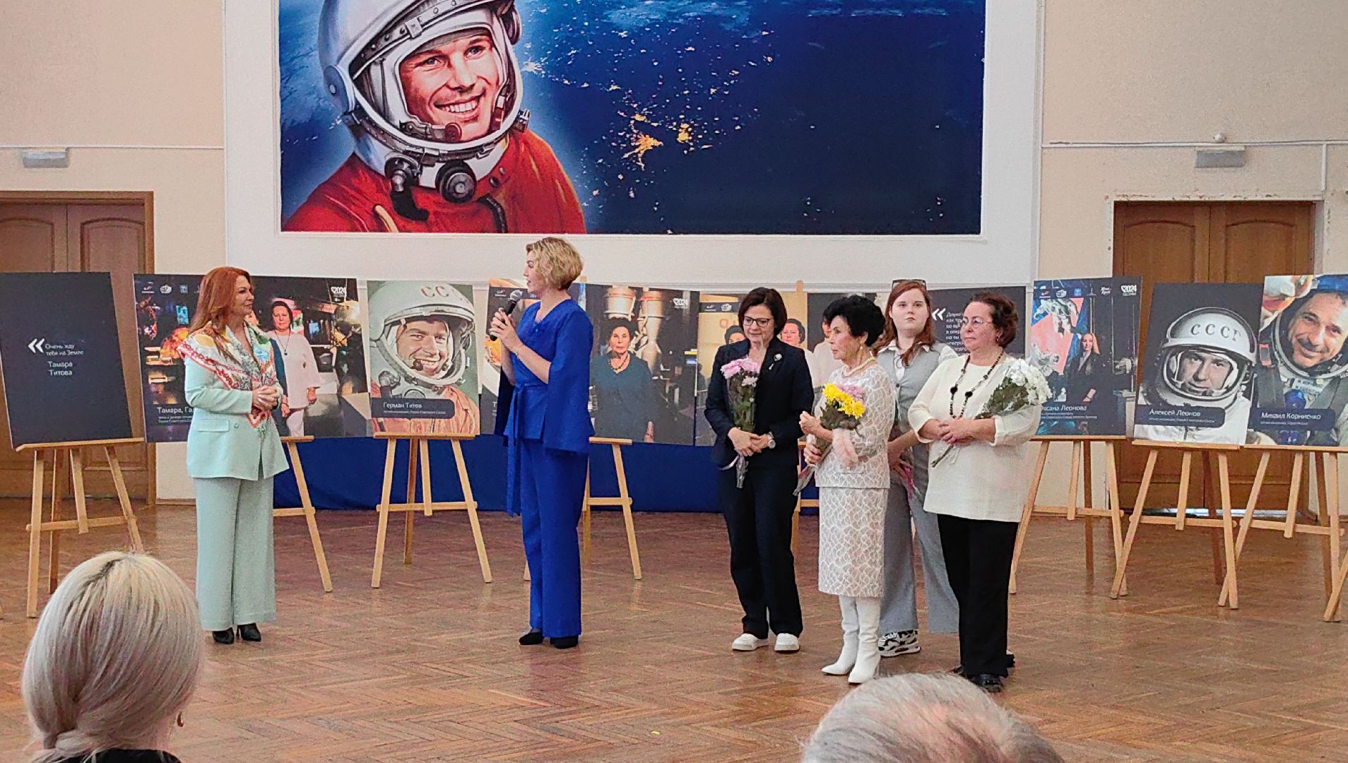 проект, жена героя, фотовыставка, дом космонавтов, герои, открытие выставки, вертикалки