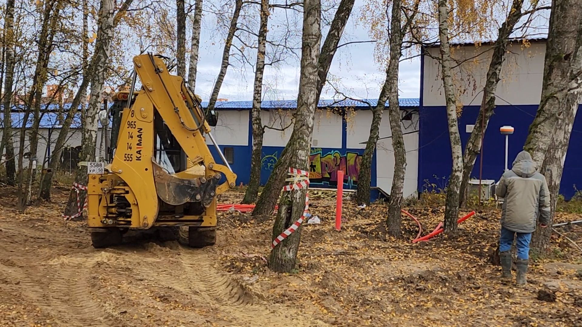 Чехов, микрорайон Губернский, лесопарк, лесопарковая зона отдыха, строительство, благоустройство, прокладка инженерных сетей, электроснабжение, региональная программа Парки в лесу, вертикалка, вертикальное видео,