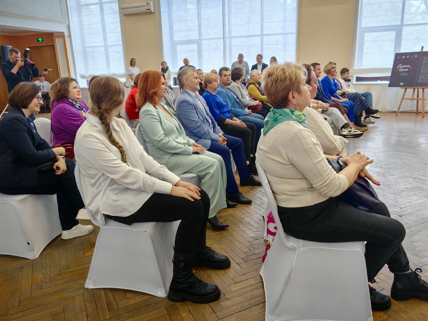 жена героя, проект, выставка, фото, дом космонавтов, вертикалки