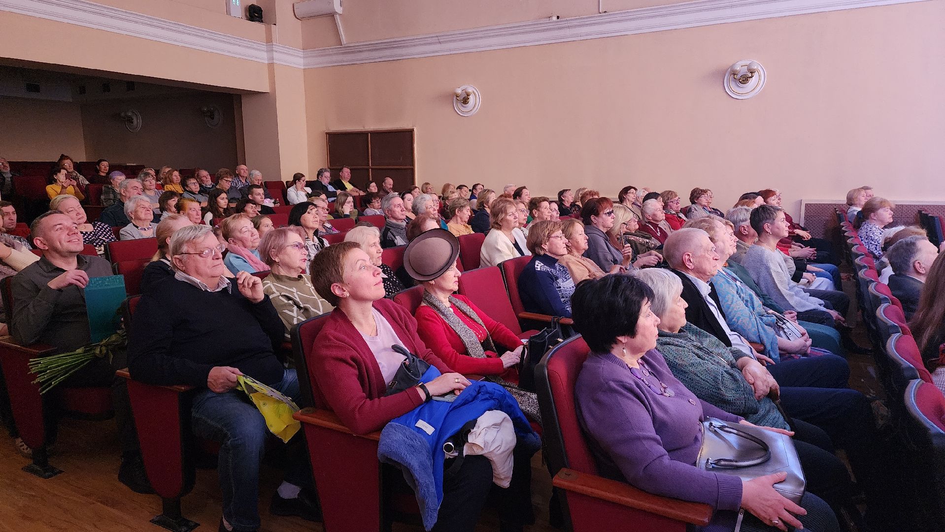 вертикалка, пушкино, юбилей, певица, опера, театр, артисты, концерт,