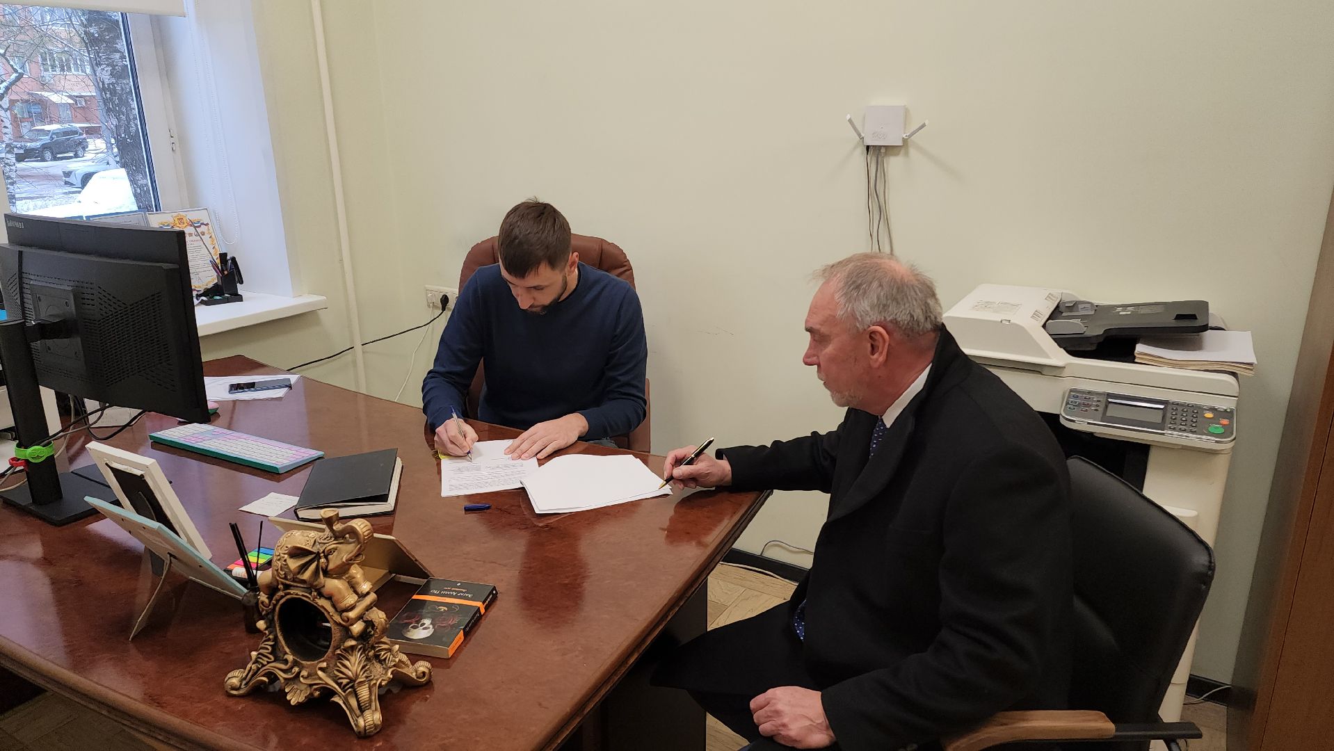 волонтеры, сво, гумпомощь, вертикалка,