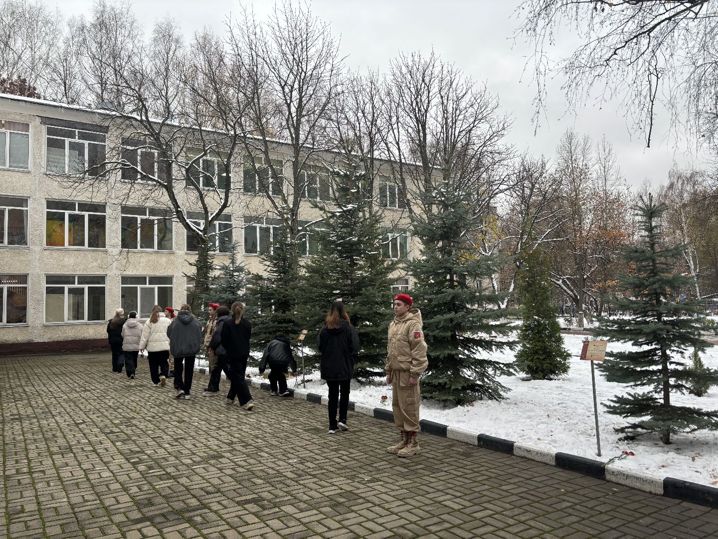 мемориальная доска, полиция, служба,