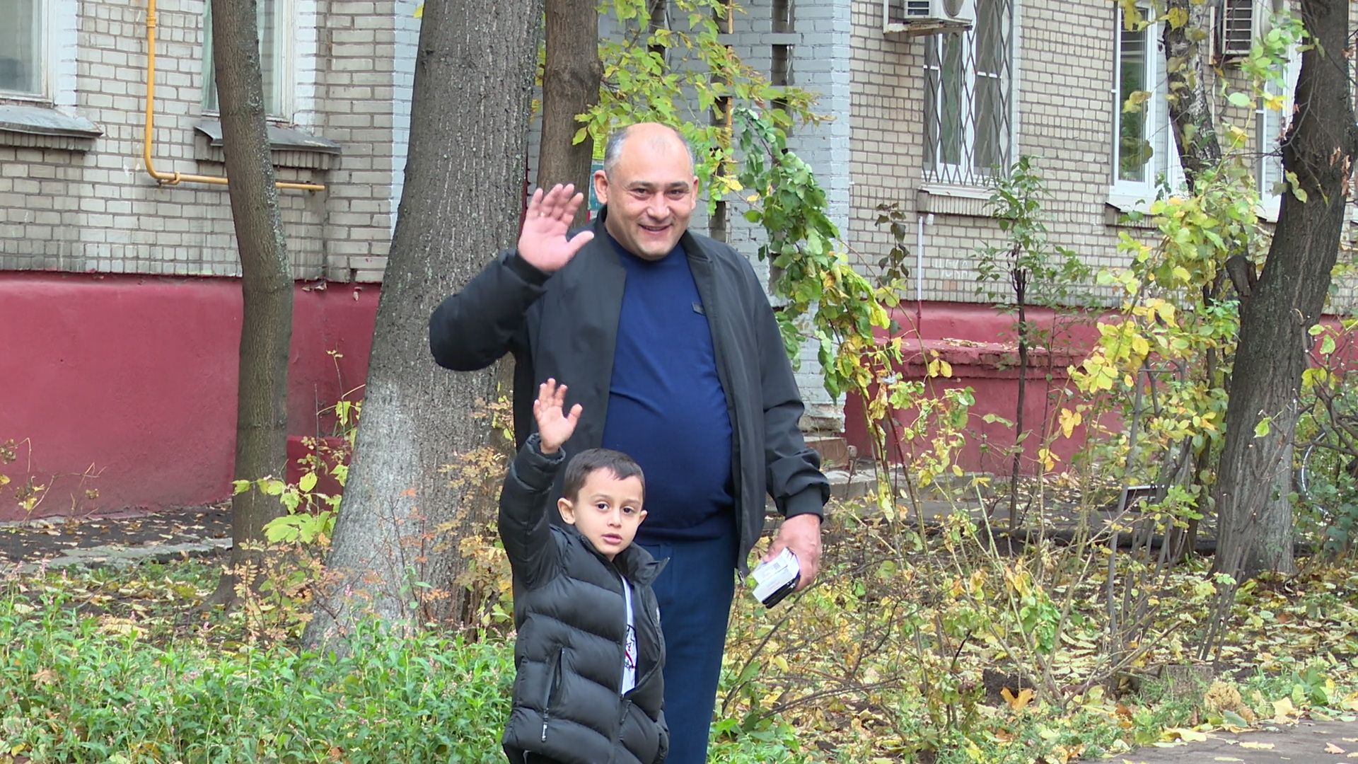 Реутов, вертикалки,детская площадка, качели, карусели, горки, скамейки, освещение,