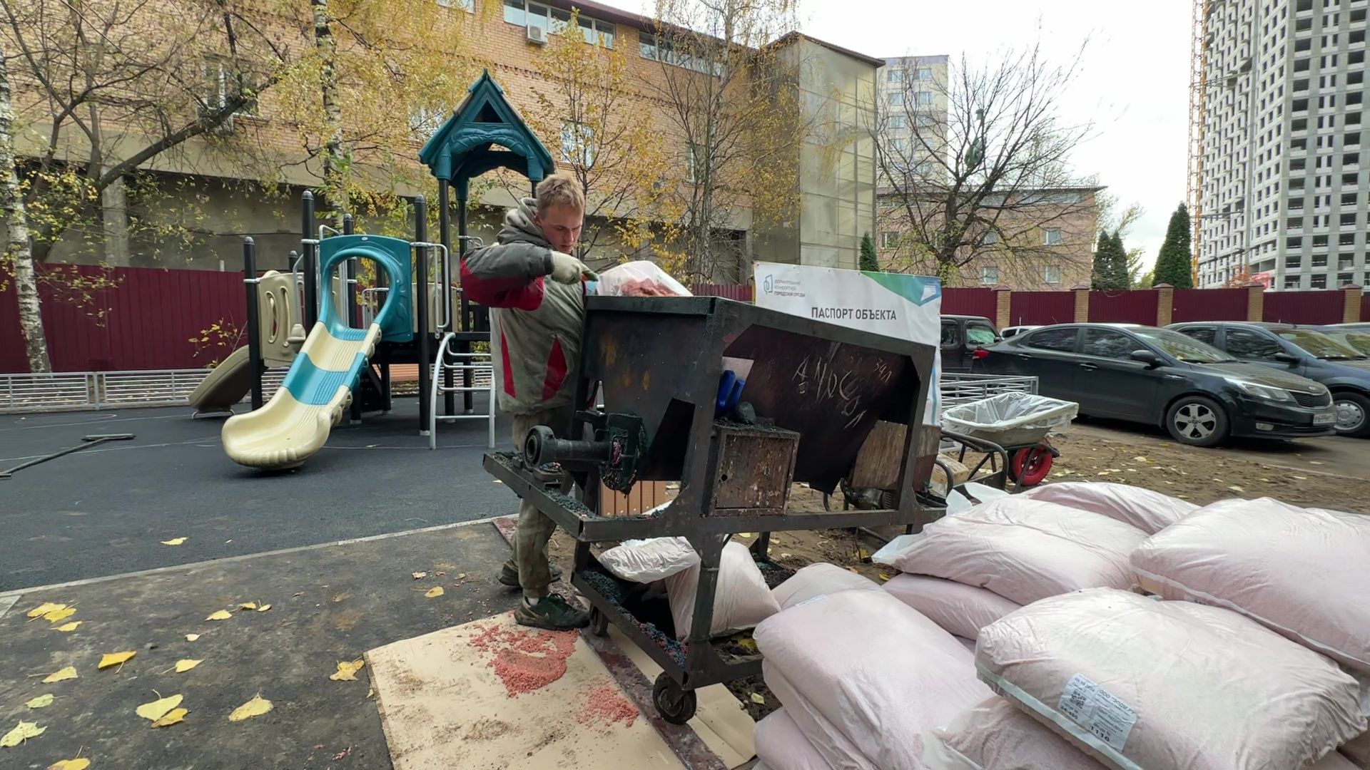 Реутов, вертикалки,детская площадка, качели, карусели, горки, скамейки, освещение,