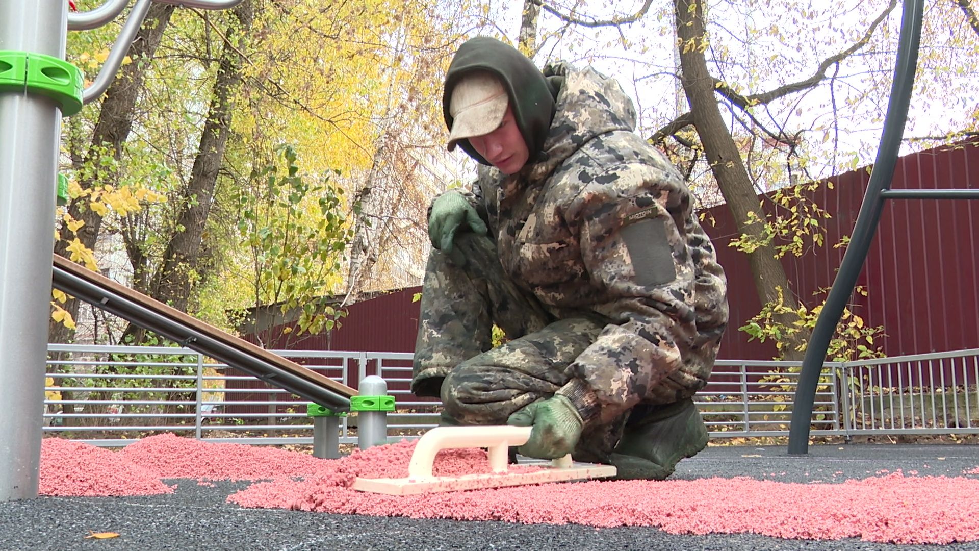 Реутов, вертикалки,детская площадка, качели, карусели, горки, скамейки, освещение,