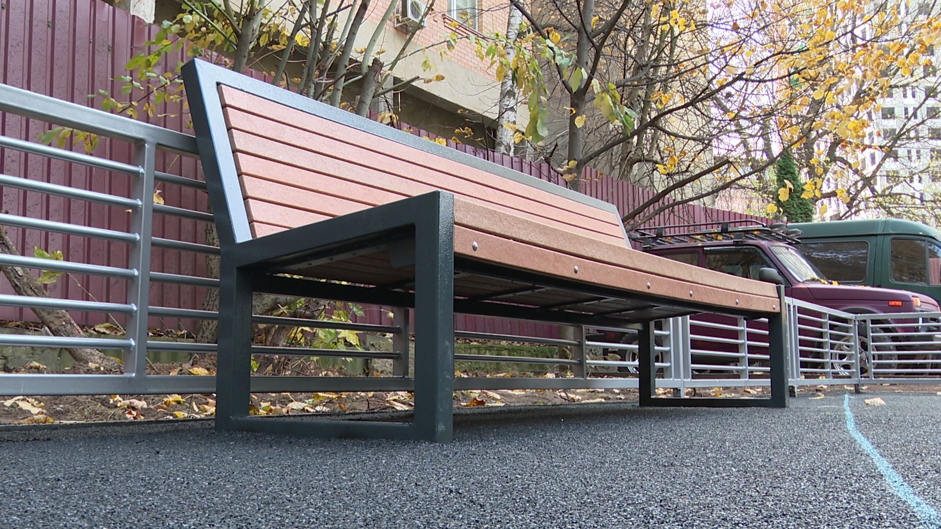 Реутов, вертикалки,детская площадка, качели, карусели, горки, скамейки, освещение,