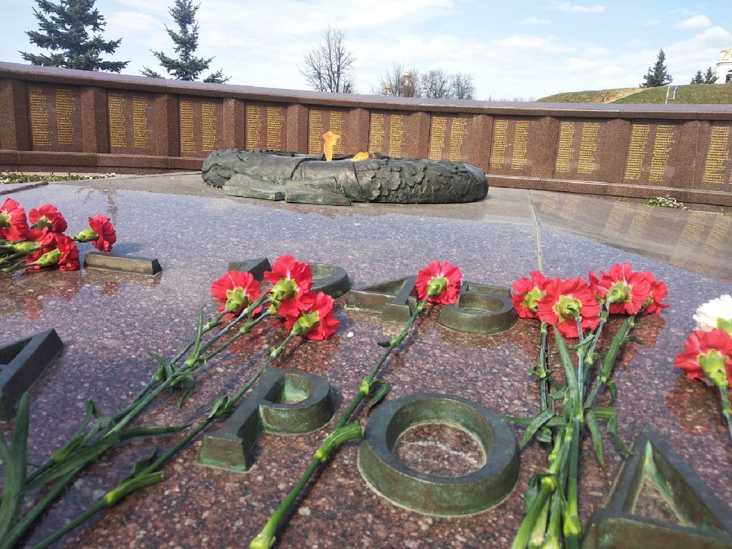 Дмитров, Проект Наша великая Родина, Знамя Победы