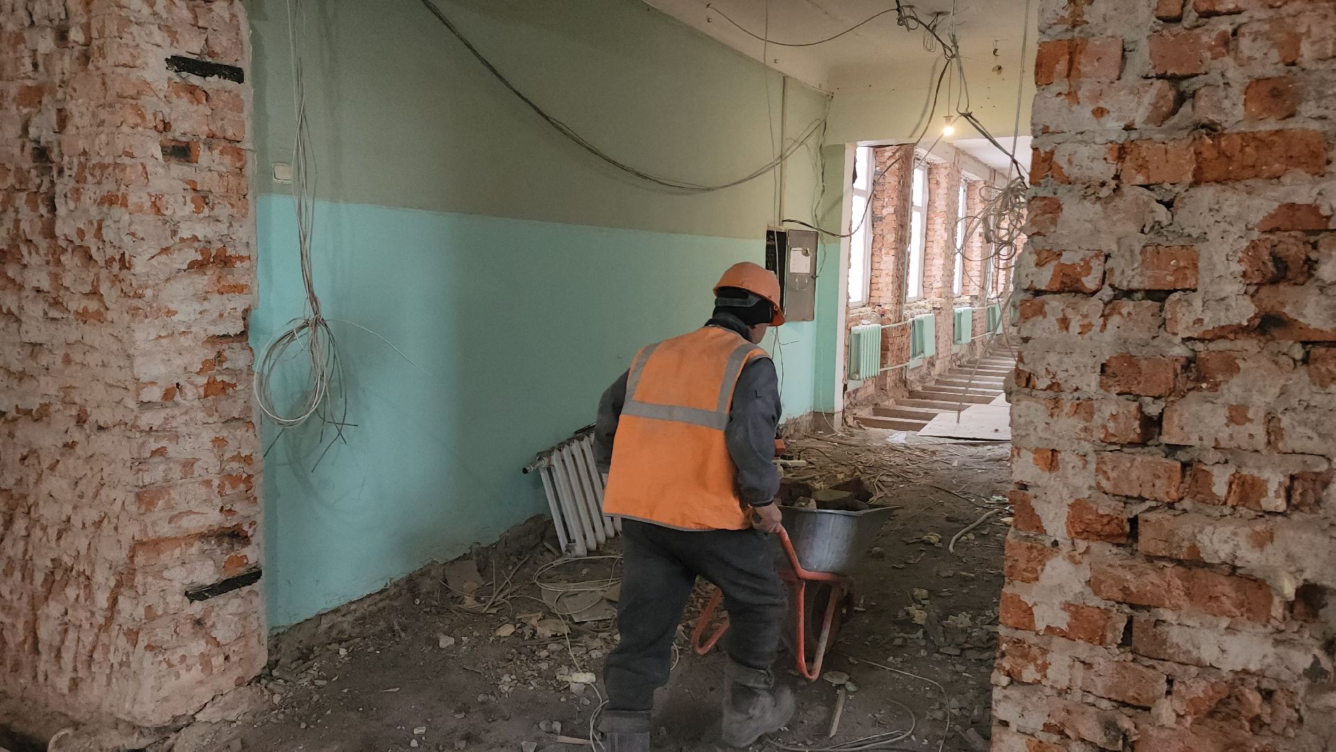 ступино, капитальный ремонт школ, школа, вертикалка,