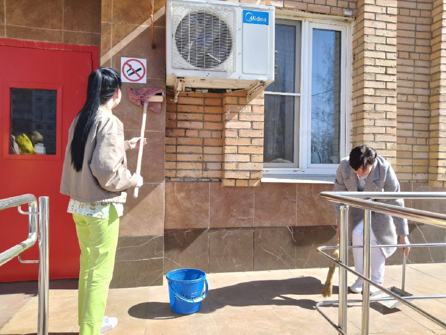 Реутов, месяц чистоты, благоустройство, субботник, мусор, грязь