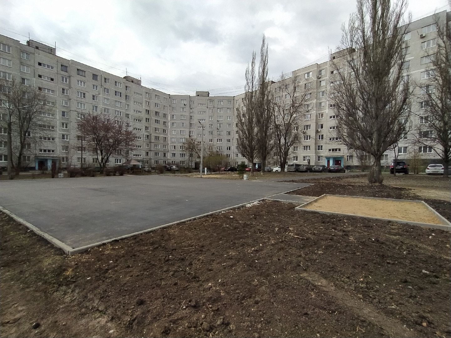 Детская площадка, качели, двор, благоустройство