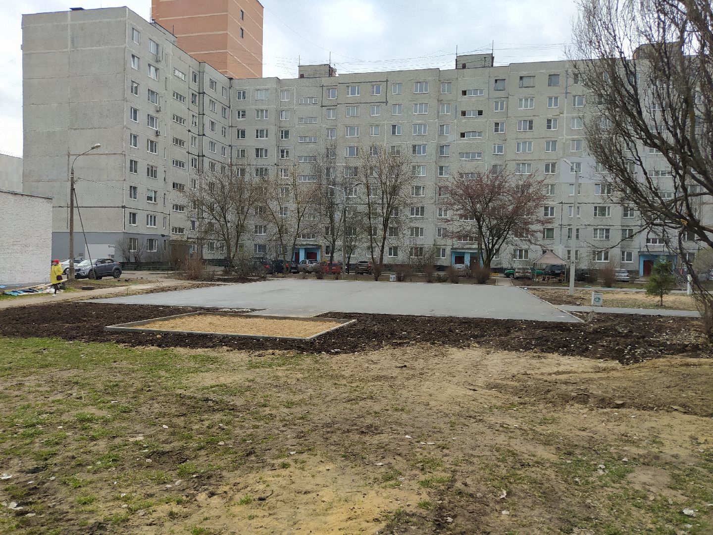 Детская площадка, качели, двор, благоустройство