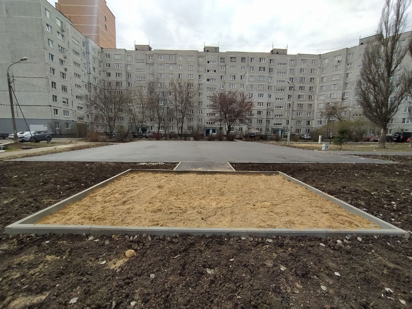 Детская площадка, качели, двор, благоустройство