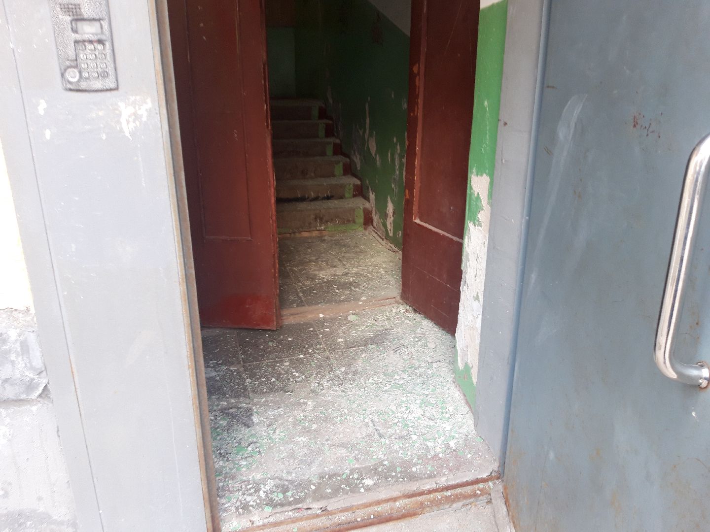 двор, доброе дело,