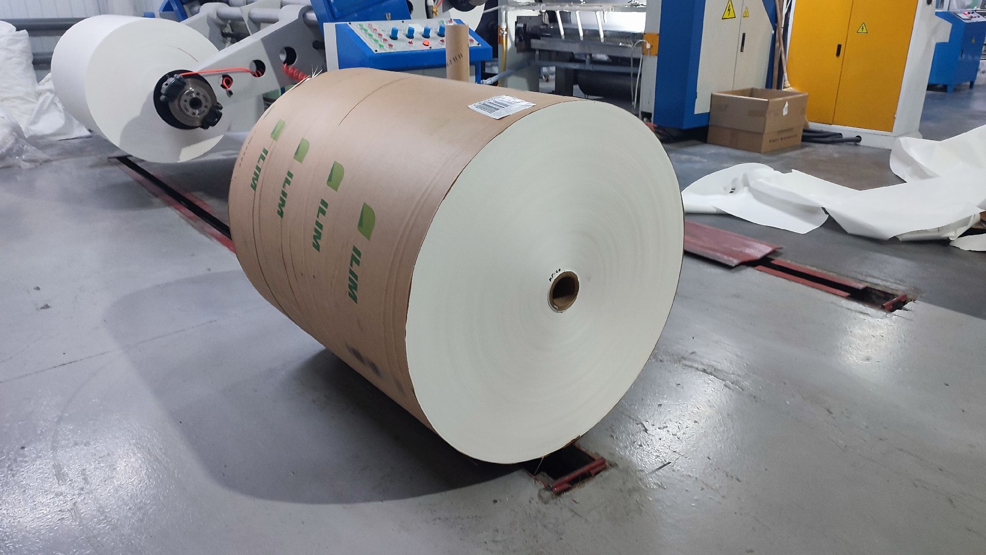 Кашира, Николай Ханин, КЗБИ, бумажные изделия