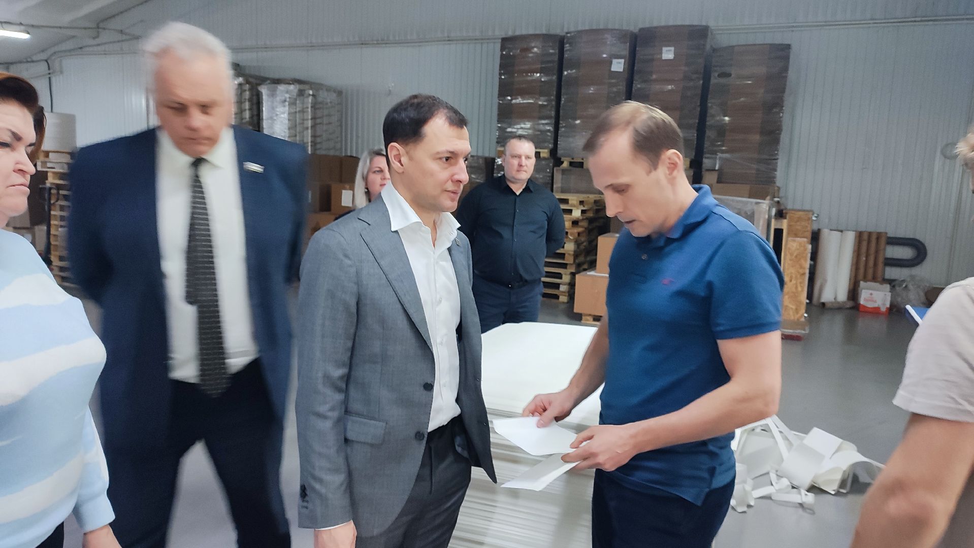 Кашира, Николай Ханин, КЗБИ, бумажные изделия