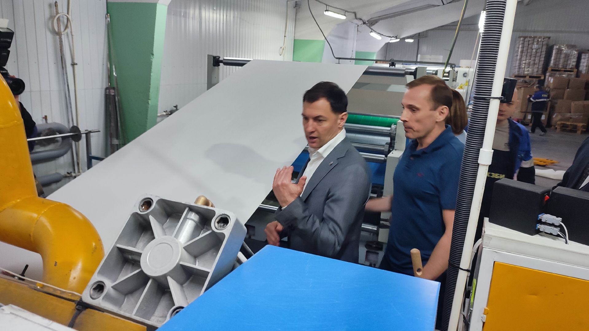 Кашира, Николай Ханин, КЗБИ, бумажные изделия