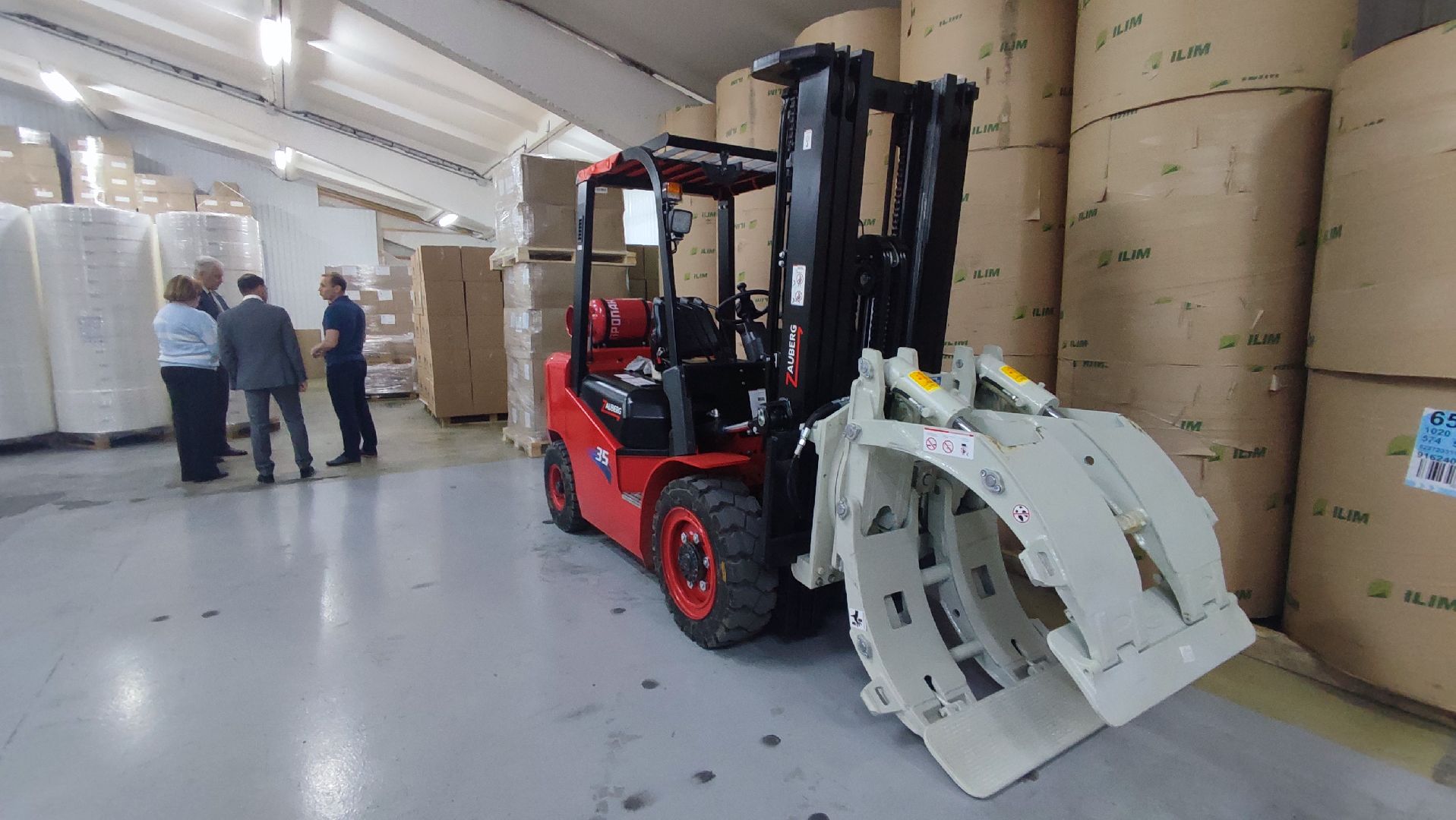 Кашира, Николай Ханин, КЗБИ, бумажные изделия