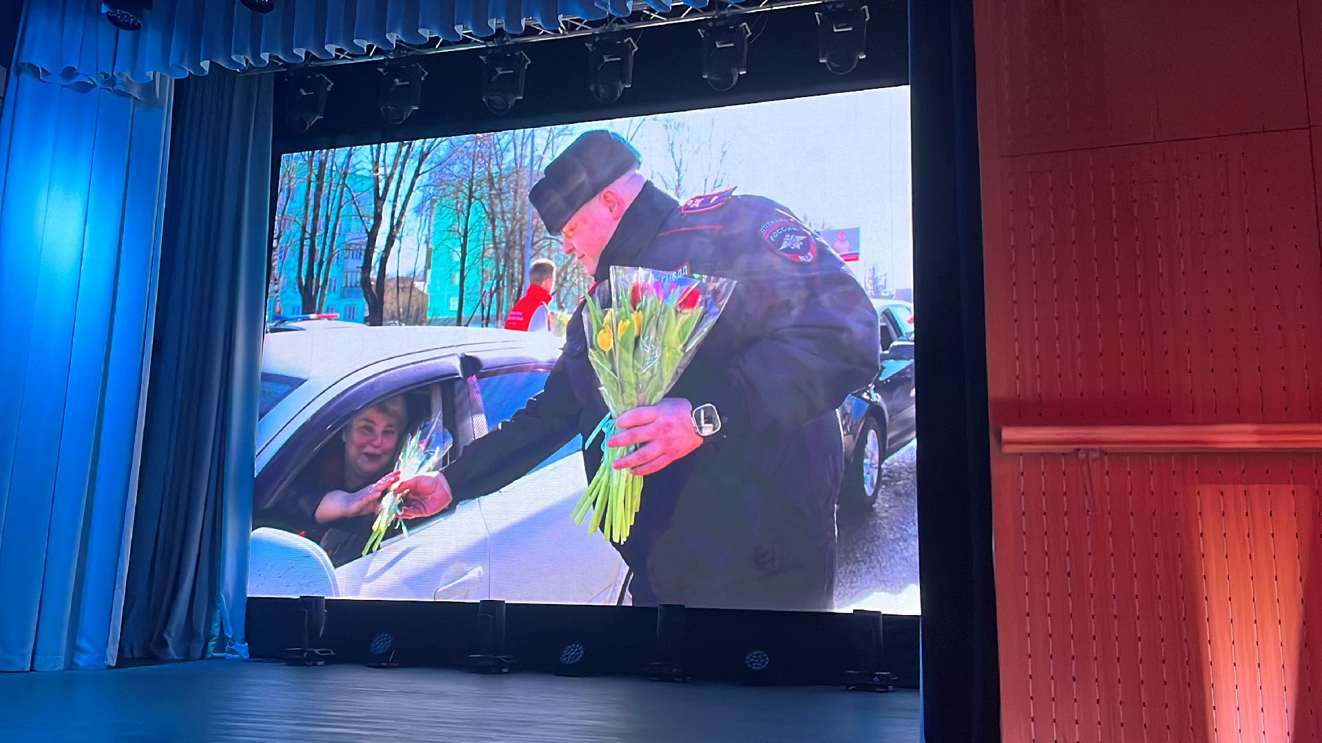 полицейские, полиция, день сотрудников мвд, концерт,