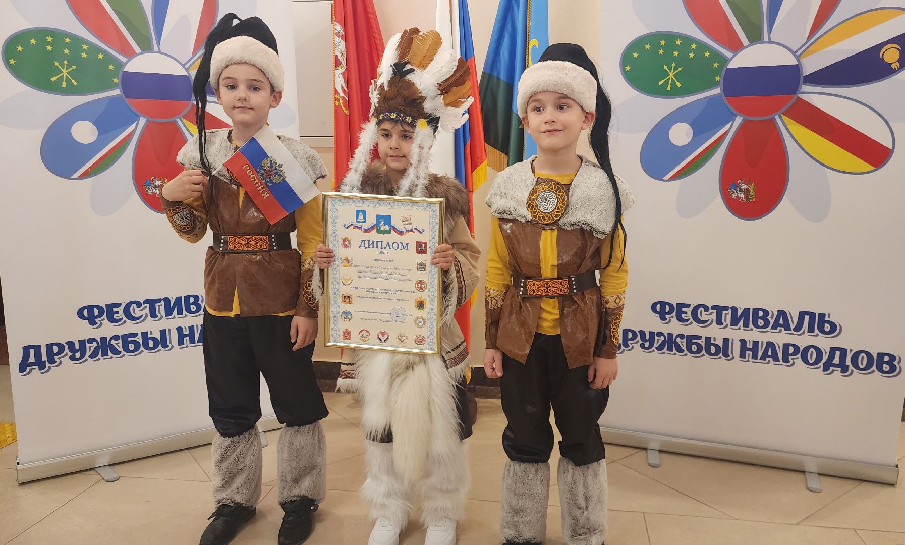 Звенигород, культура и туризм в подмосковье, образование в подмосковье, вертикалка,