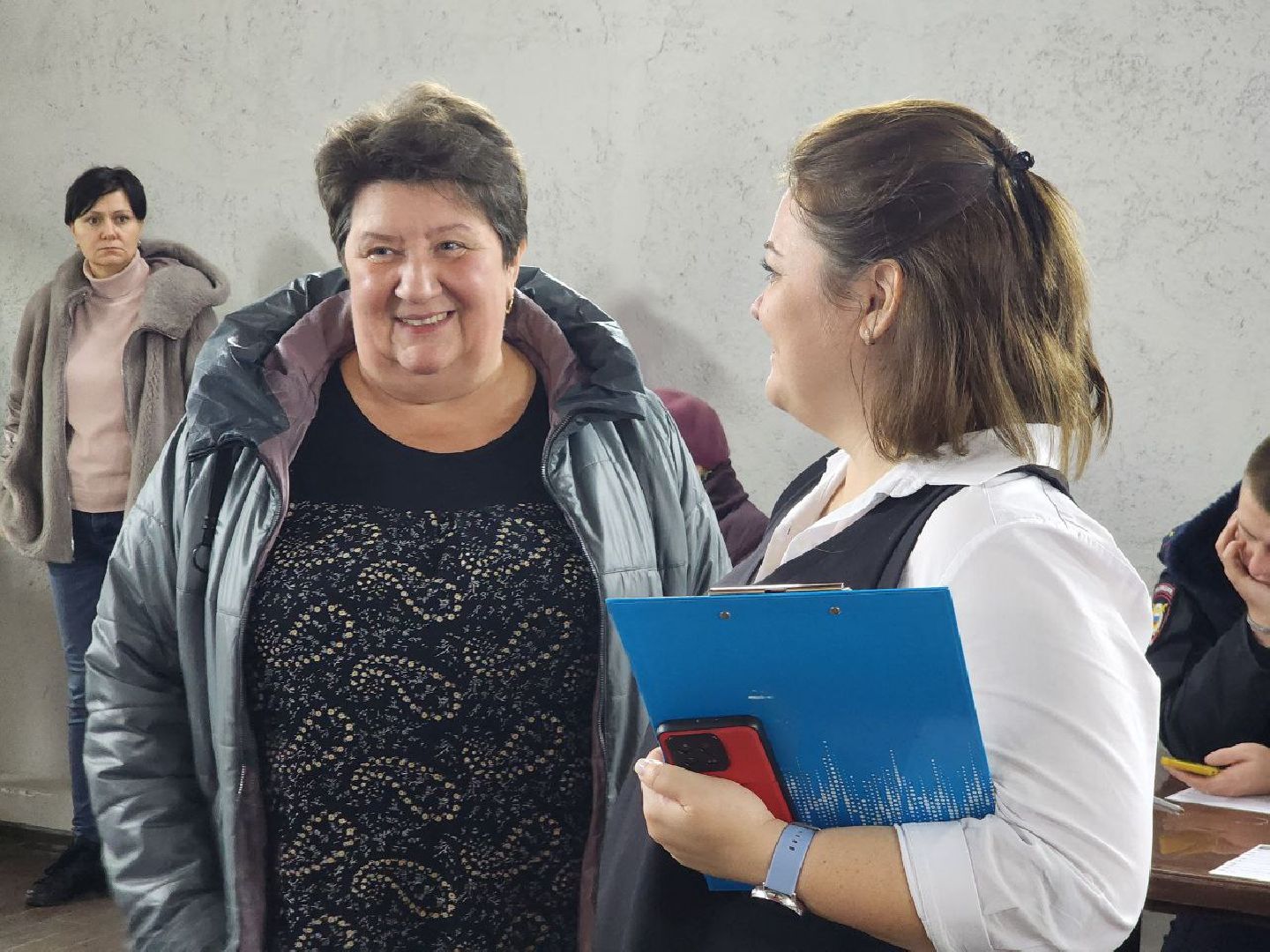 можайск, можайский городской округ, подмосковье, выездная администрация, встреча с жителями, обращения граждан, власть, дорога, ремонт дороги, вертикалки,