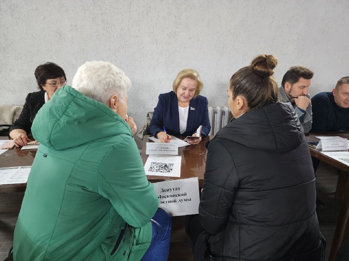 можайск, можайский городской округ, подмосковье, выездная администрация, встреча с жителями, обращения граждан, власть, дорога, ремонт дороги, вертикалки,