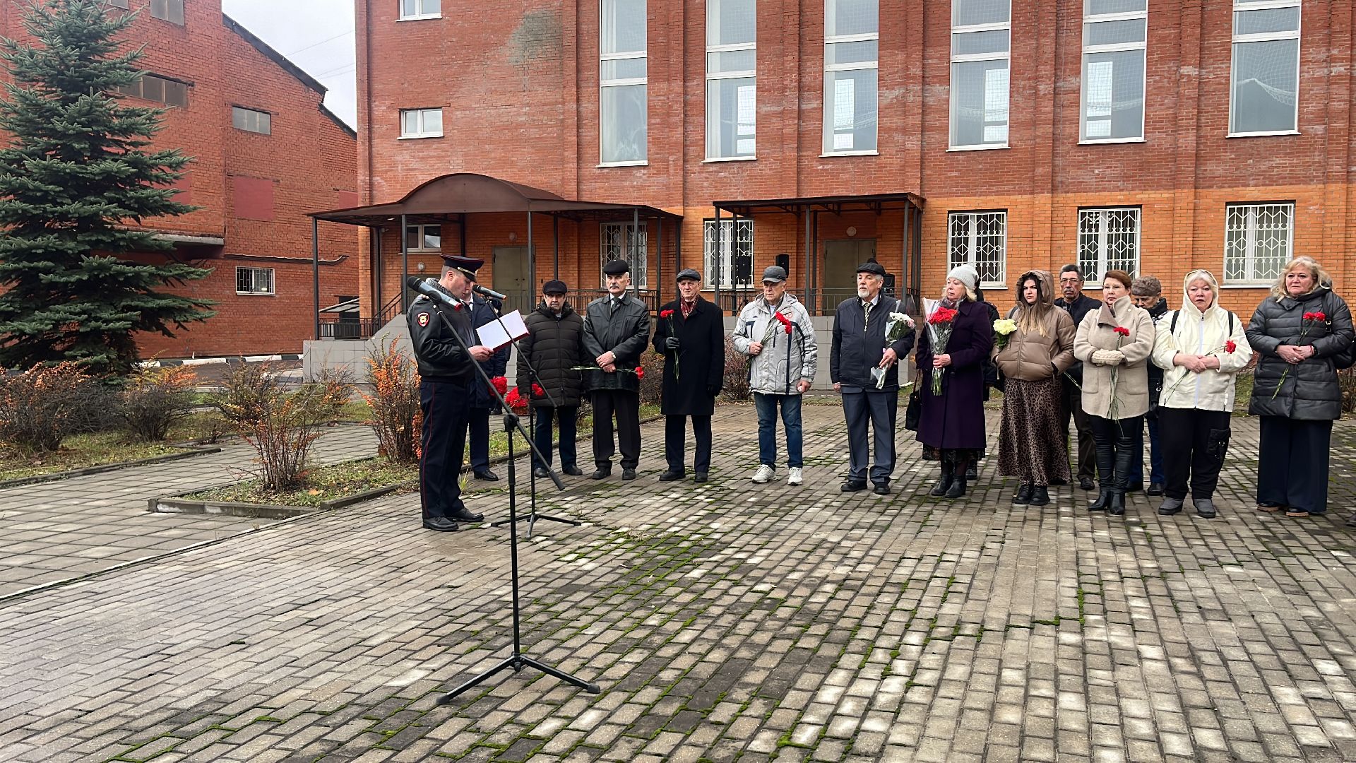 мвд, мвд россии, день полиции, полиция, память, полицейские, милиция, милиционеры, погибшие, товарищи,