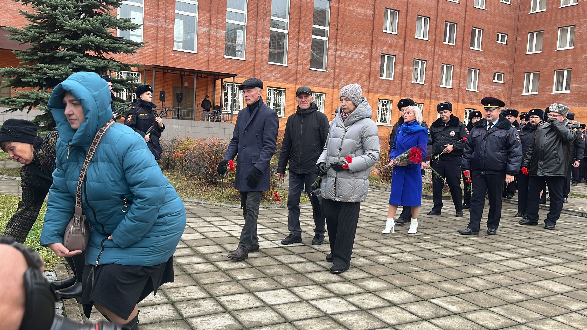 мвд, мвд россии, день полиции, полиция, память, полицейские, милиция, милиционеры, погибшие, товарищи,