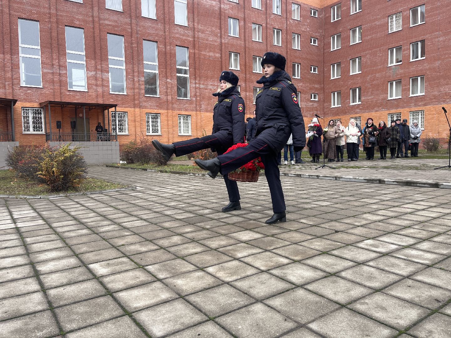 мвд, мвд россии, день полиции, полиция, память, полицейские, милиция, милиционеры, погибшие, товарищи,