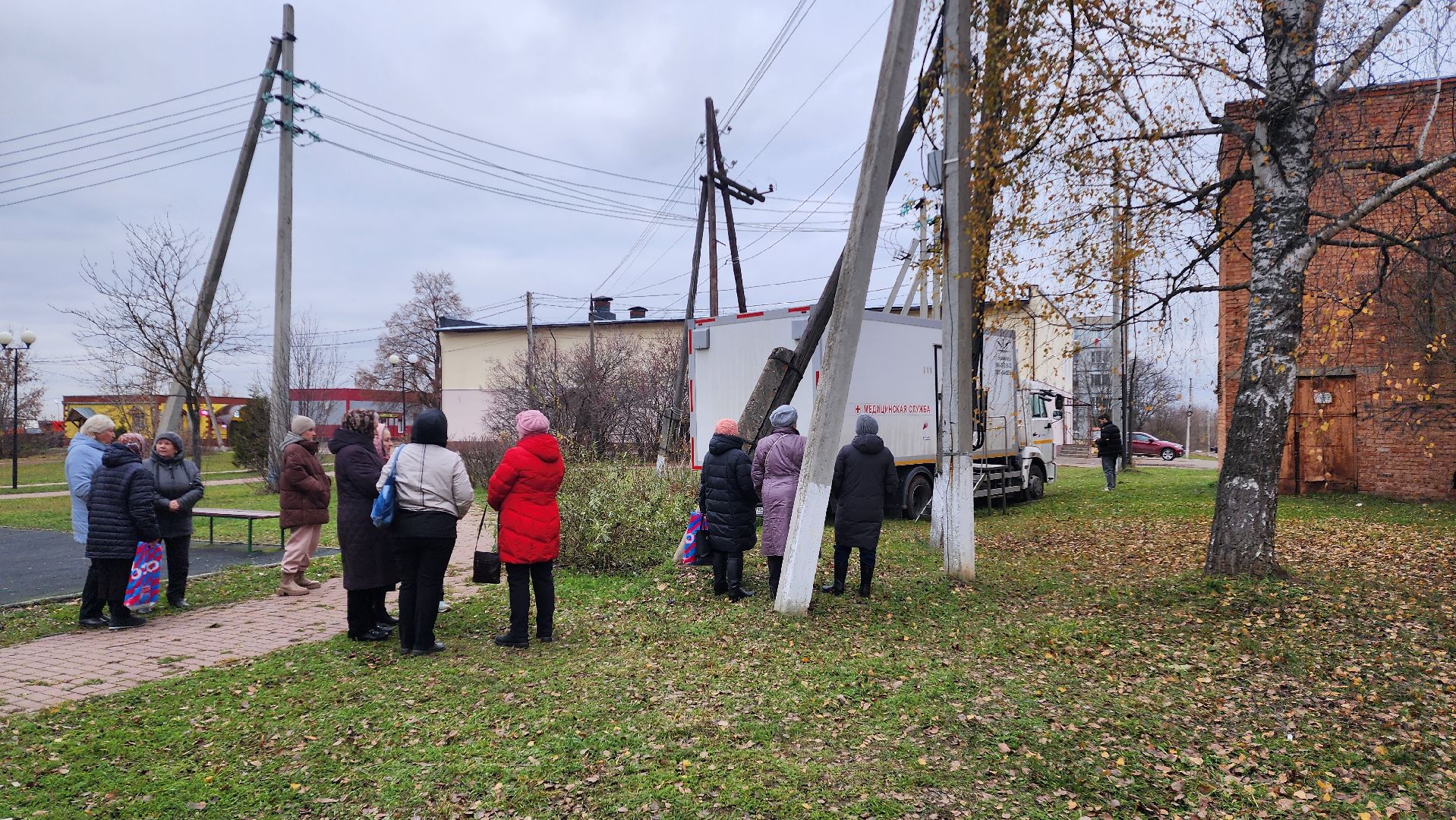 Мобильный флюорограф, Обследование грудной клетки, Медицина, Выездной врач, Воачи Раменской больницы, Вертикалка, Вертикальное видео,
