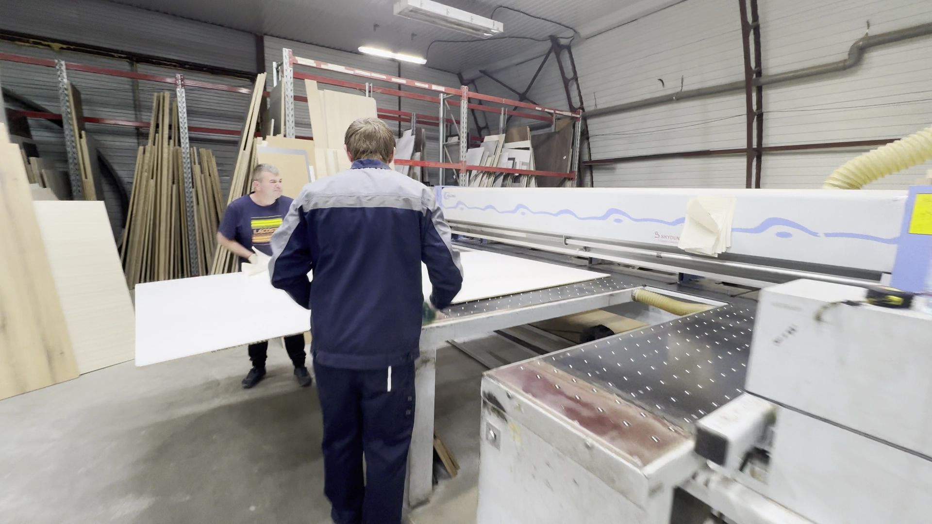 Реутов, вертикалки, экономика, производство мебели, кухни,