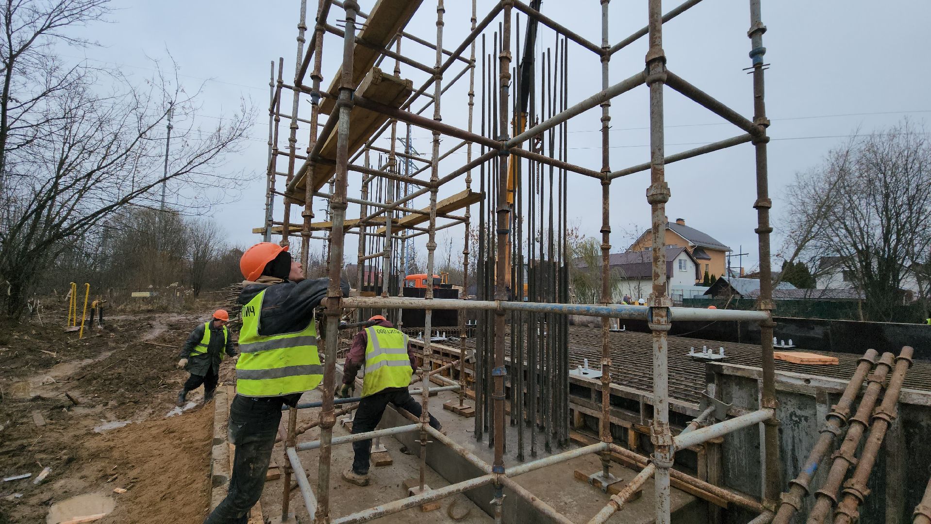 наземный переход, Строительство, Лобня, вертикалки,