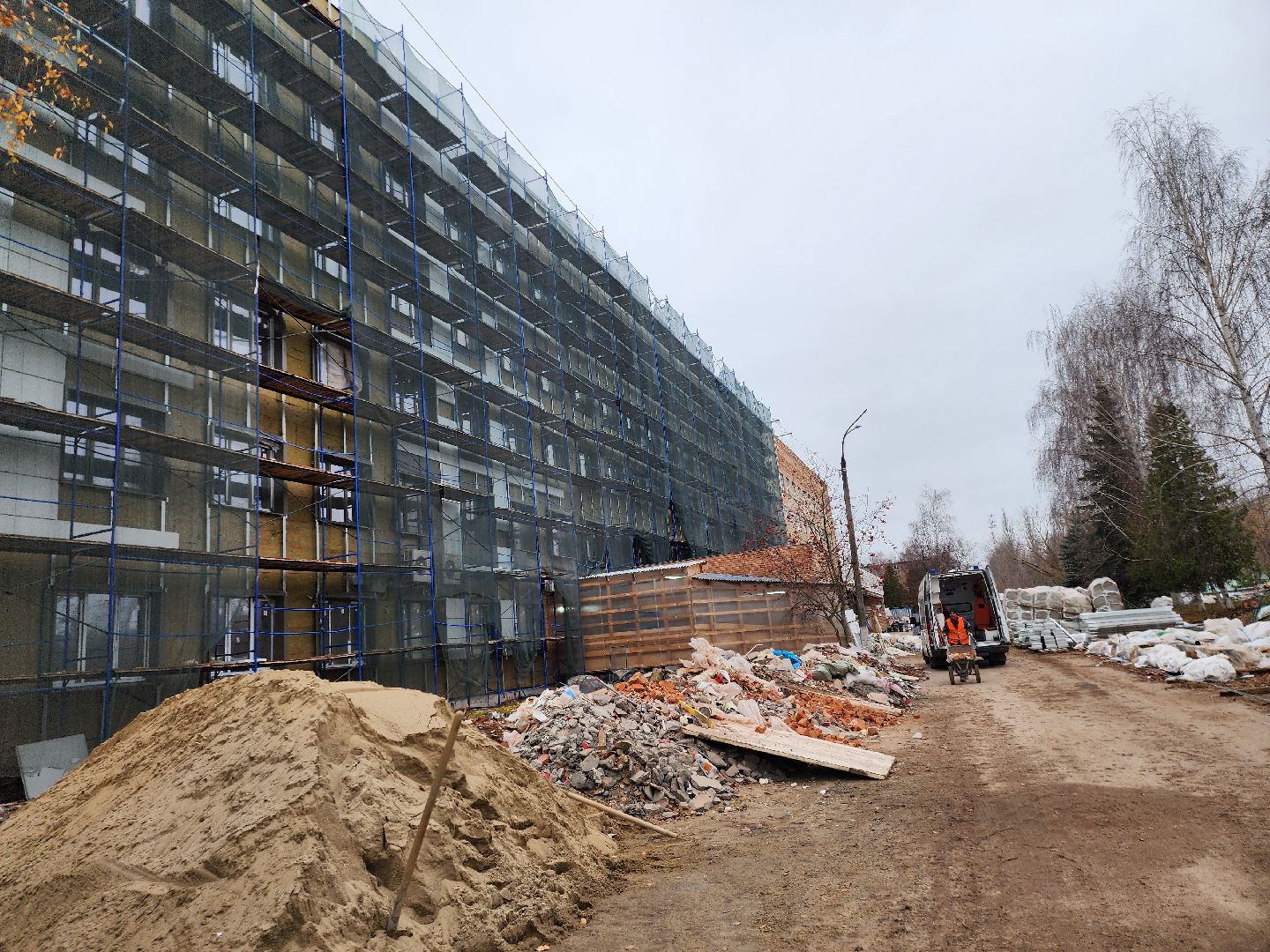 Луховицы, Строительство,