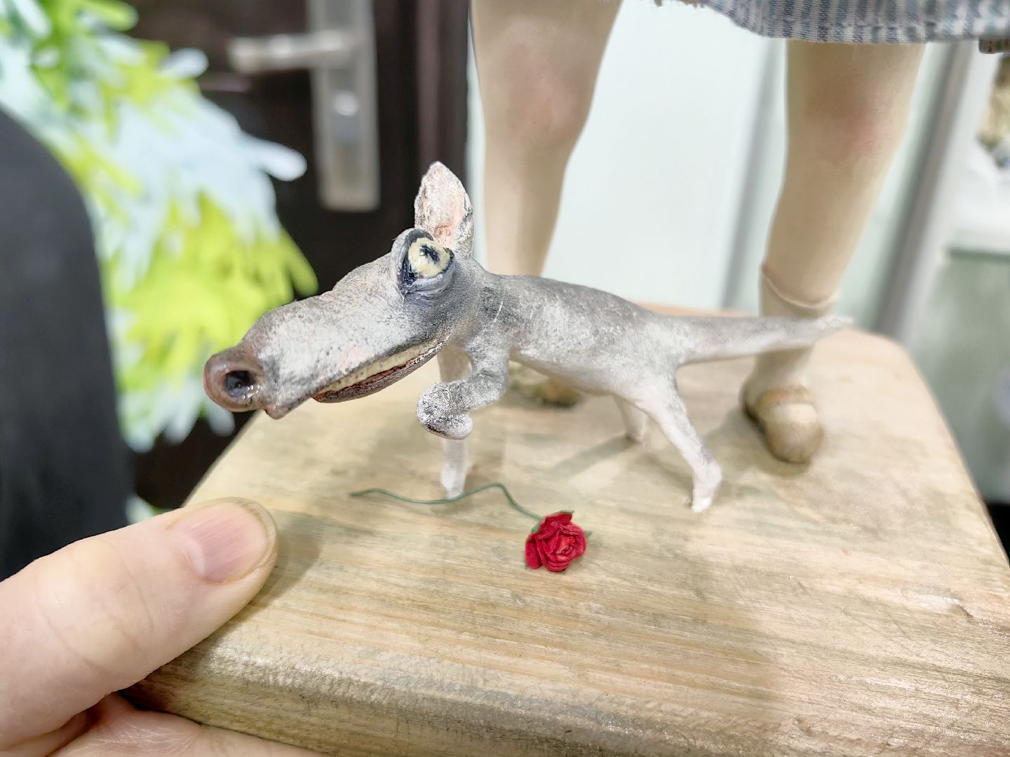 выставка кукол, предновогодняя выставка, дед мороз и снегурочка, папье-маше, Белая ворона, вертикалки