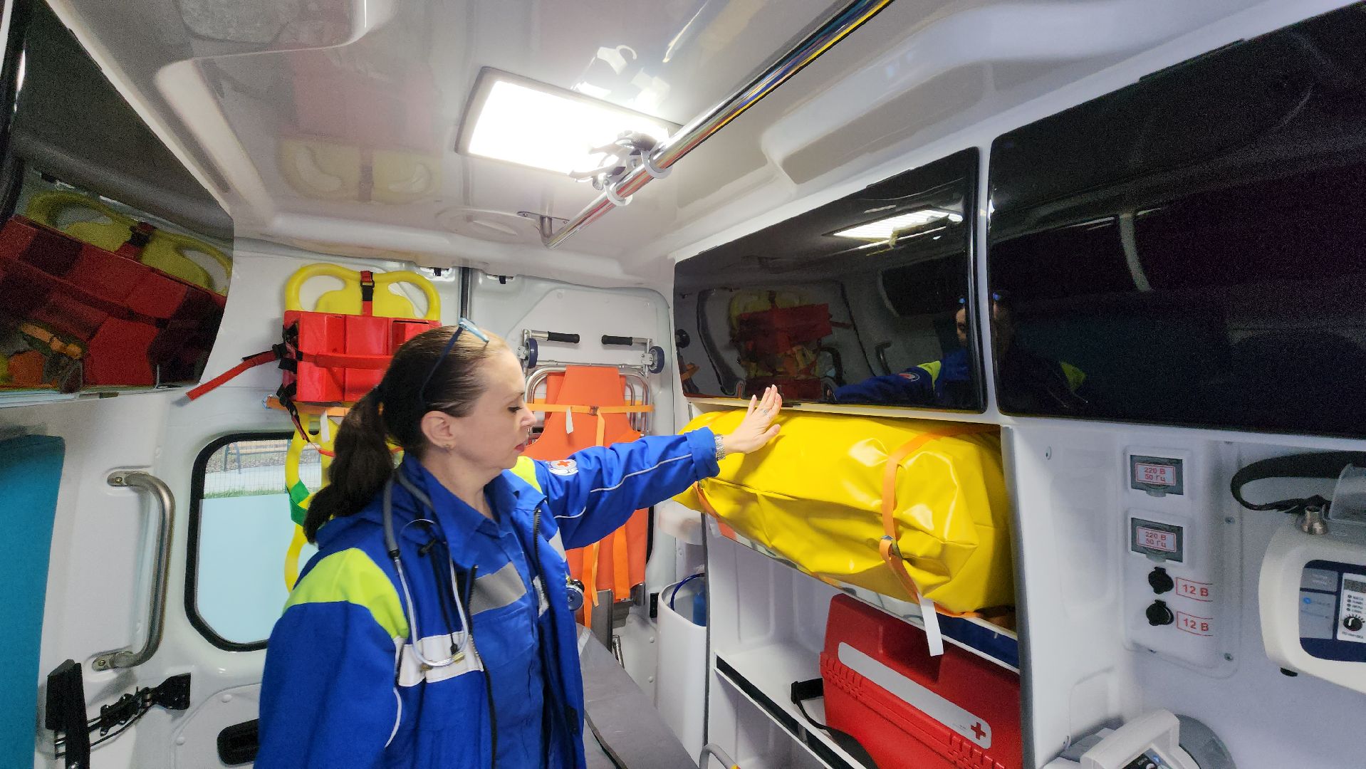 скорая медицинская помощь, Машина скорой помощи, Лобня, вертикалки,