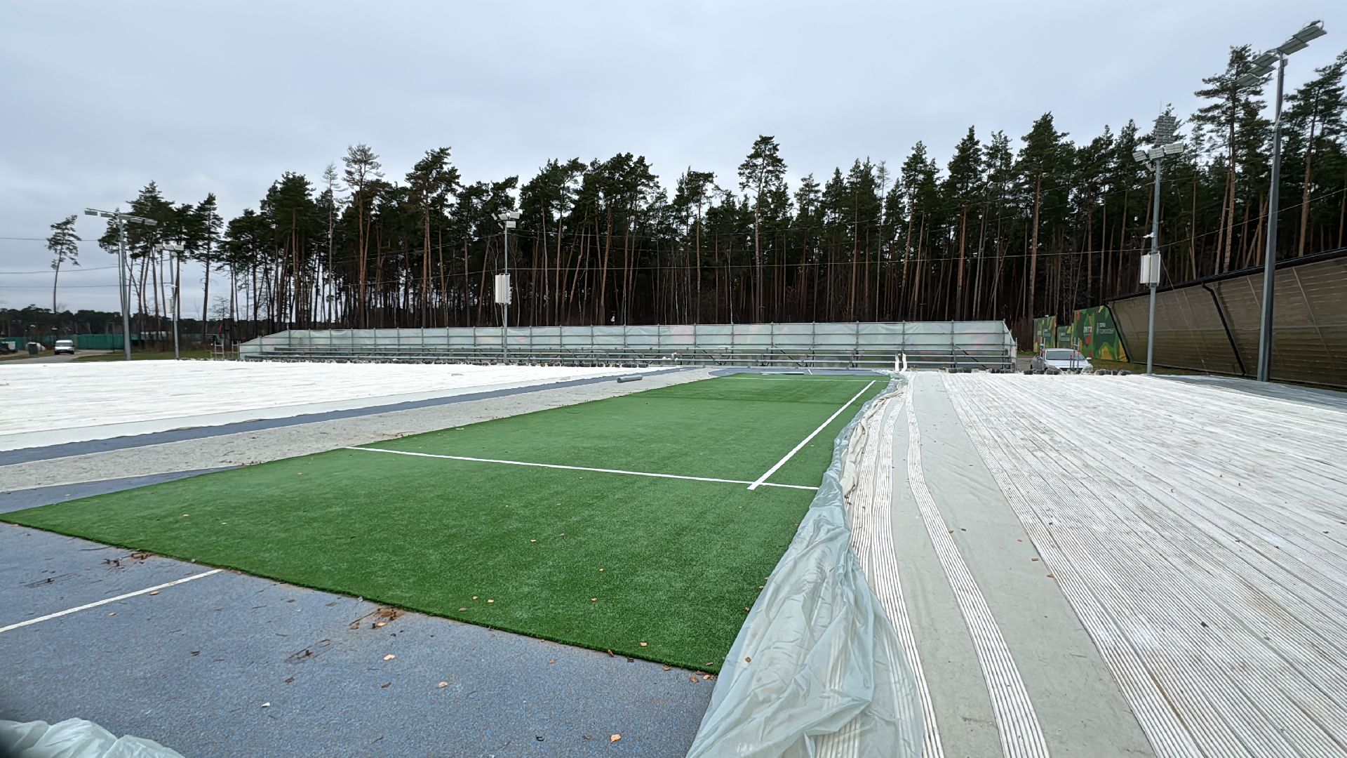 Одинцово, парк малевича, хоккейная коробка,вертикалка, Вертикальное видео,