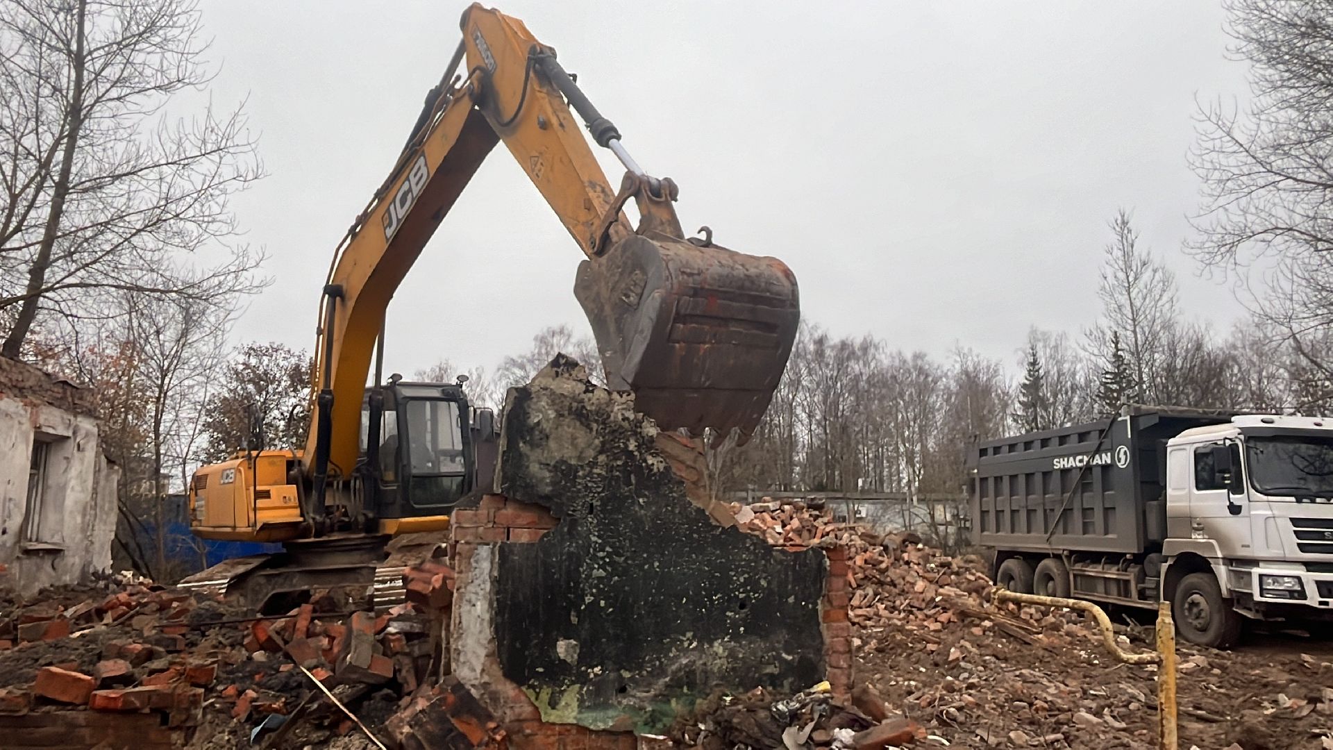 волоколамск, снос здания, аварийное жилье, снесли дом, вертикалки,