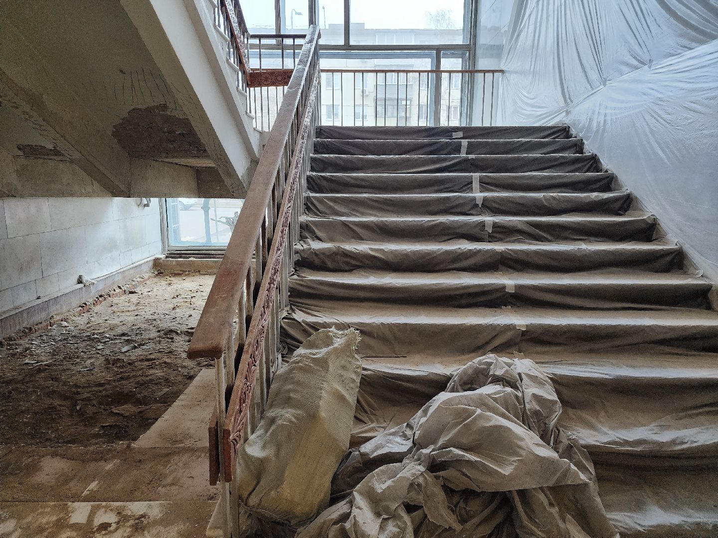 серпухов, подмосковье, ремонт фойе, дворец культуры, улица советская,